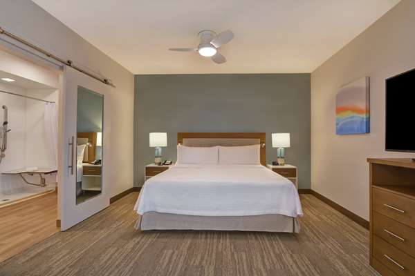  - Homewood Suites by Hilton Eastlake Chula Vista
