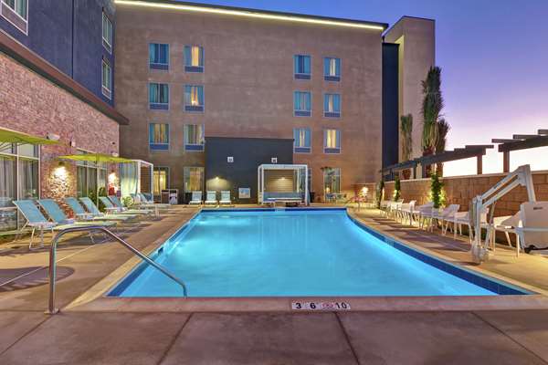 Pool - Hampton Inn Eastlake Chula Vista