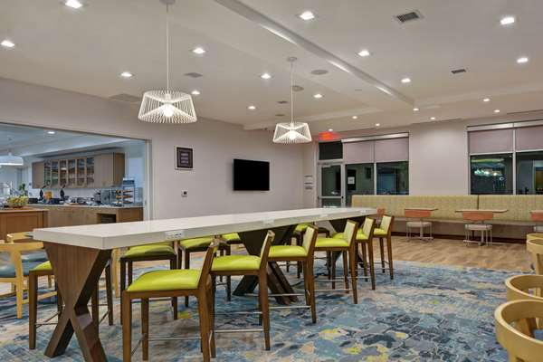 Amenities - Hampton Inn Eastlake Chula Vista