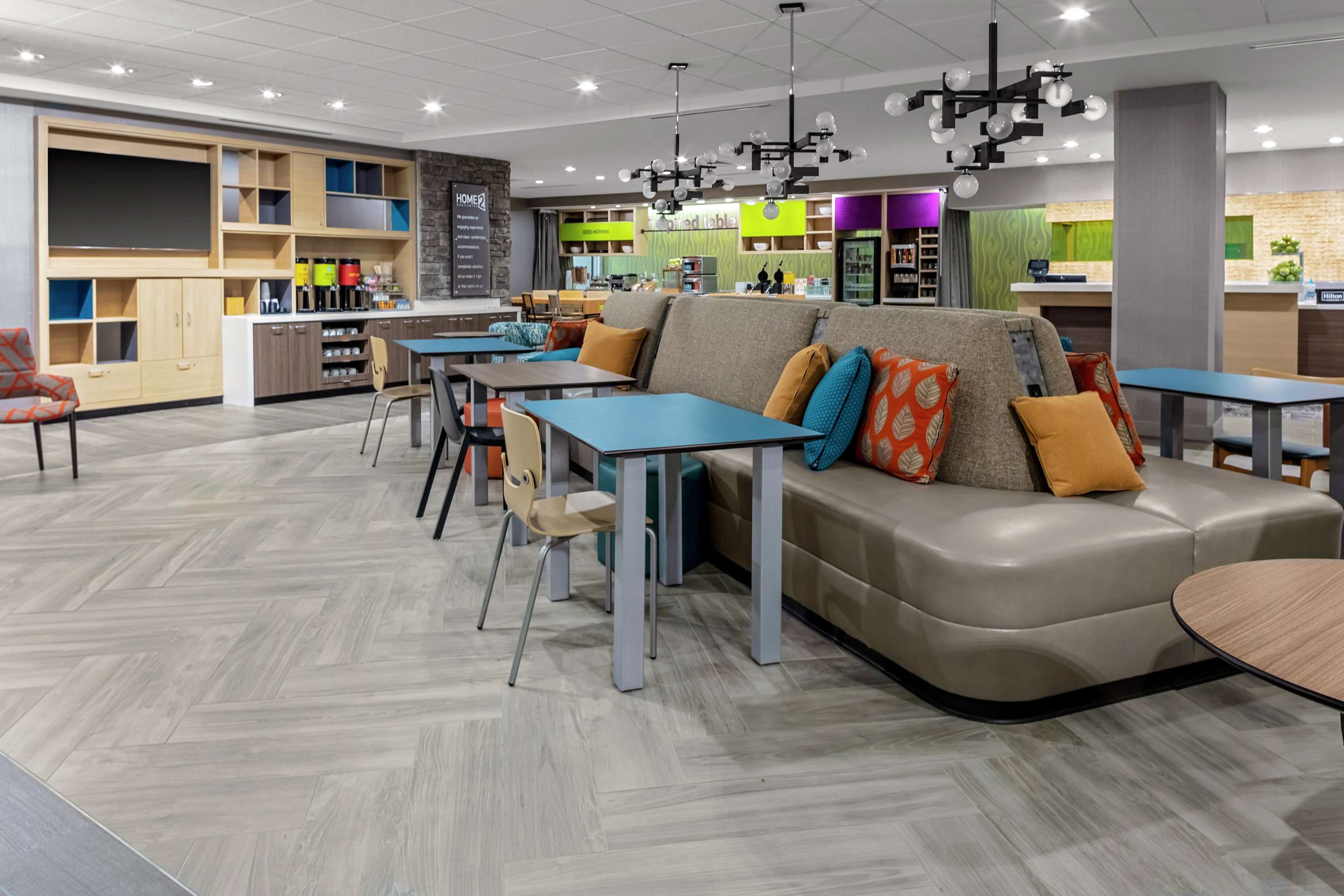 Lobby | Home2 Suites by Hilton Salisbury
