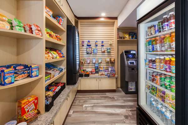  - Hawthorn Suites by Wyndham Southfield