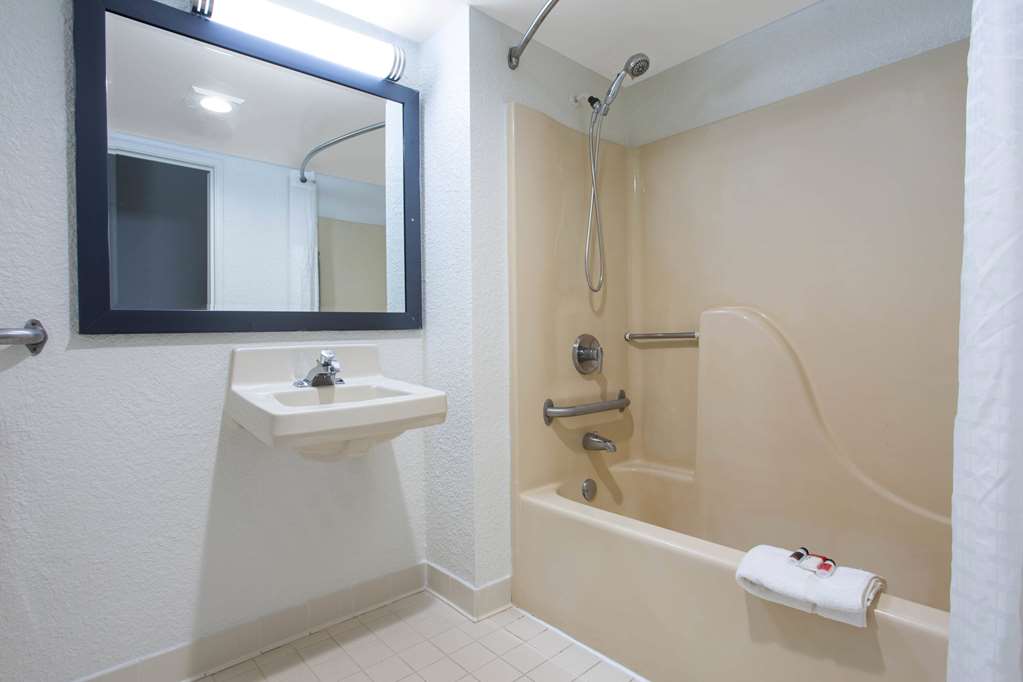DAYS INN BY WYNDHAM ABSECON ATLANTI, photo 5