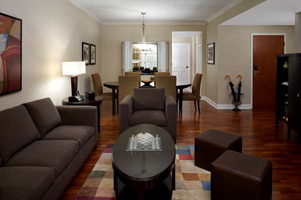 Suite - Barrington Hotel Downtown Halifax