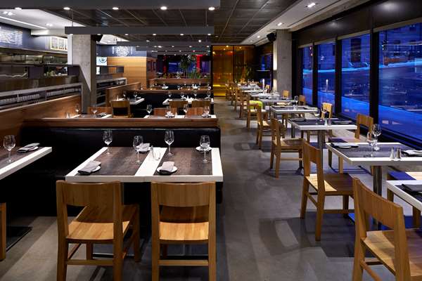 Restaurant - Barrington Hotel Downtown Halifax