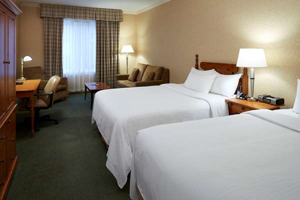  - Barrington Hotel Downtown Halifax