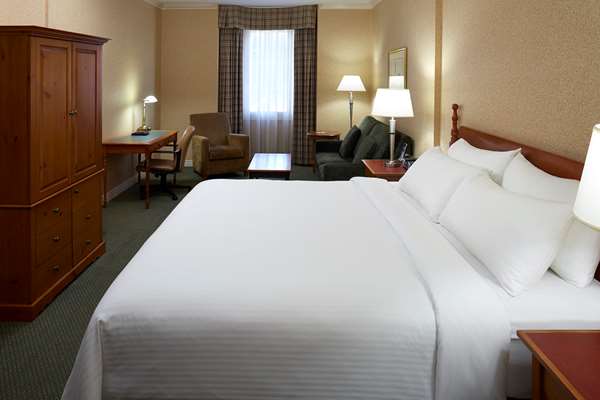  - Barrington Hotel Downtown Halifax