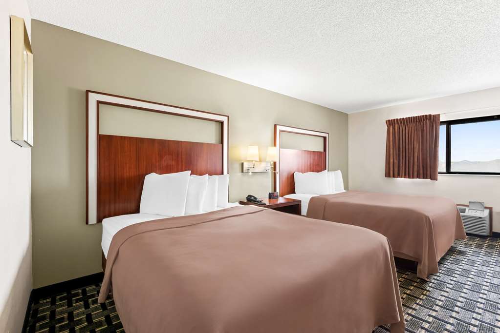 SureStay by Best Western Manchester-guestroom-Guest Room,On-Site.jpg