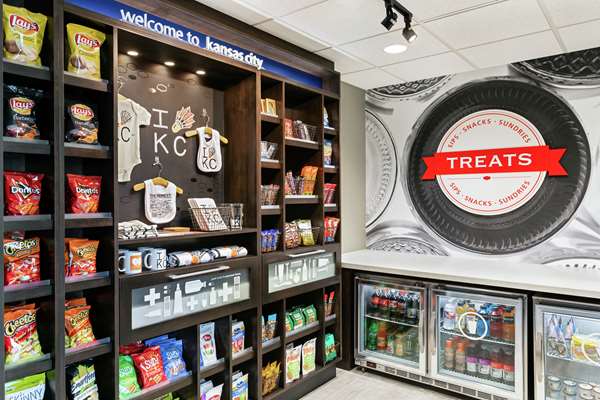 Restaurant - Hampton Inn & Suites Downtown Crossroads Kansas City - I-670, Exit 2R & 2S