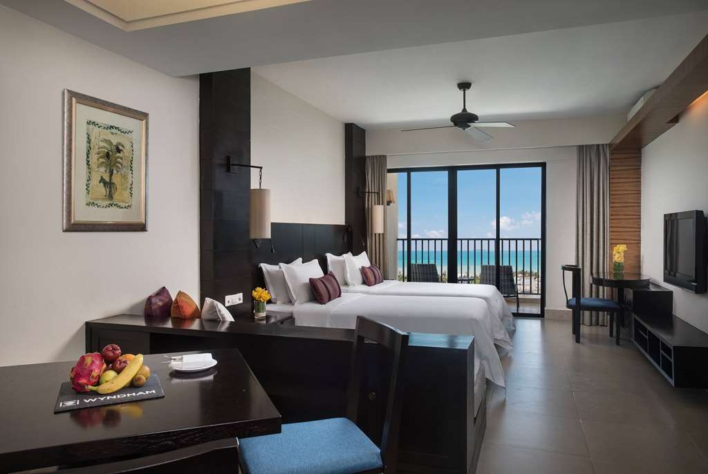 RAMADA PLAZA BY WYNDHAM SANYA BAY-guestroom-Guest Room,On-Site.jpg