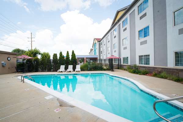 Pool - SureStay Plus Hotel by Best Western Airport Louisville - I-65, Exit 131B
