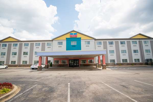 Exterior view - SureStay Plus Hotel by Best Western Airport Louisville - I-65, Exit 131B