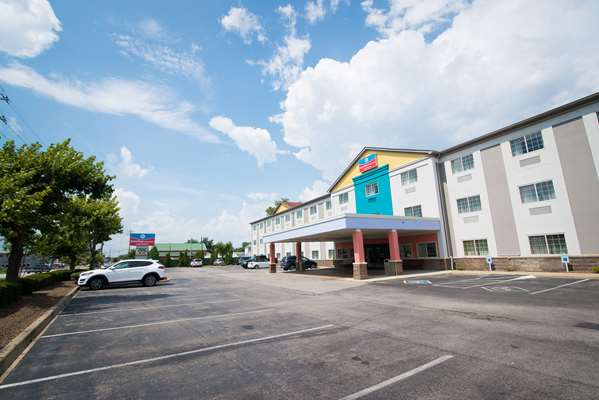 Exterior view - SureStay Plus Hotel by Best Western Airport Louisville - I-65, Exit 131B