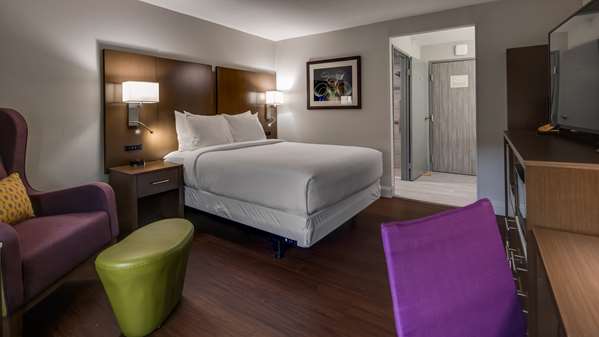  - Best Western Huntsville Hotel