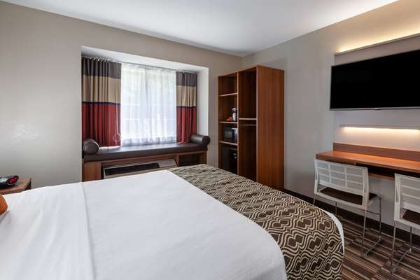  - Microtel Inn & Suites by Wyndham Sunbury