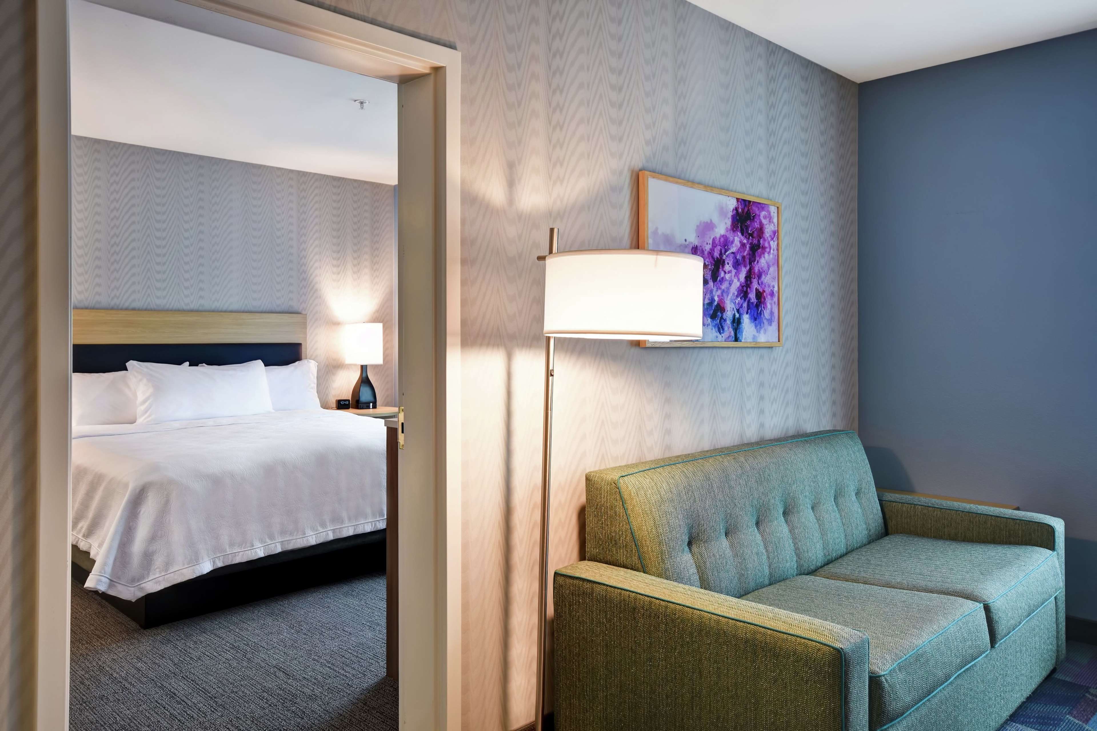 Home2 Suites by Hilton Georgetown Room Type - 1K 1-BDRM SUITE SPA SHOWER