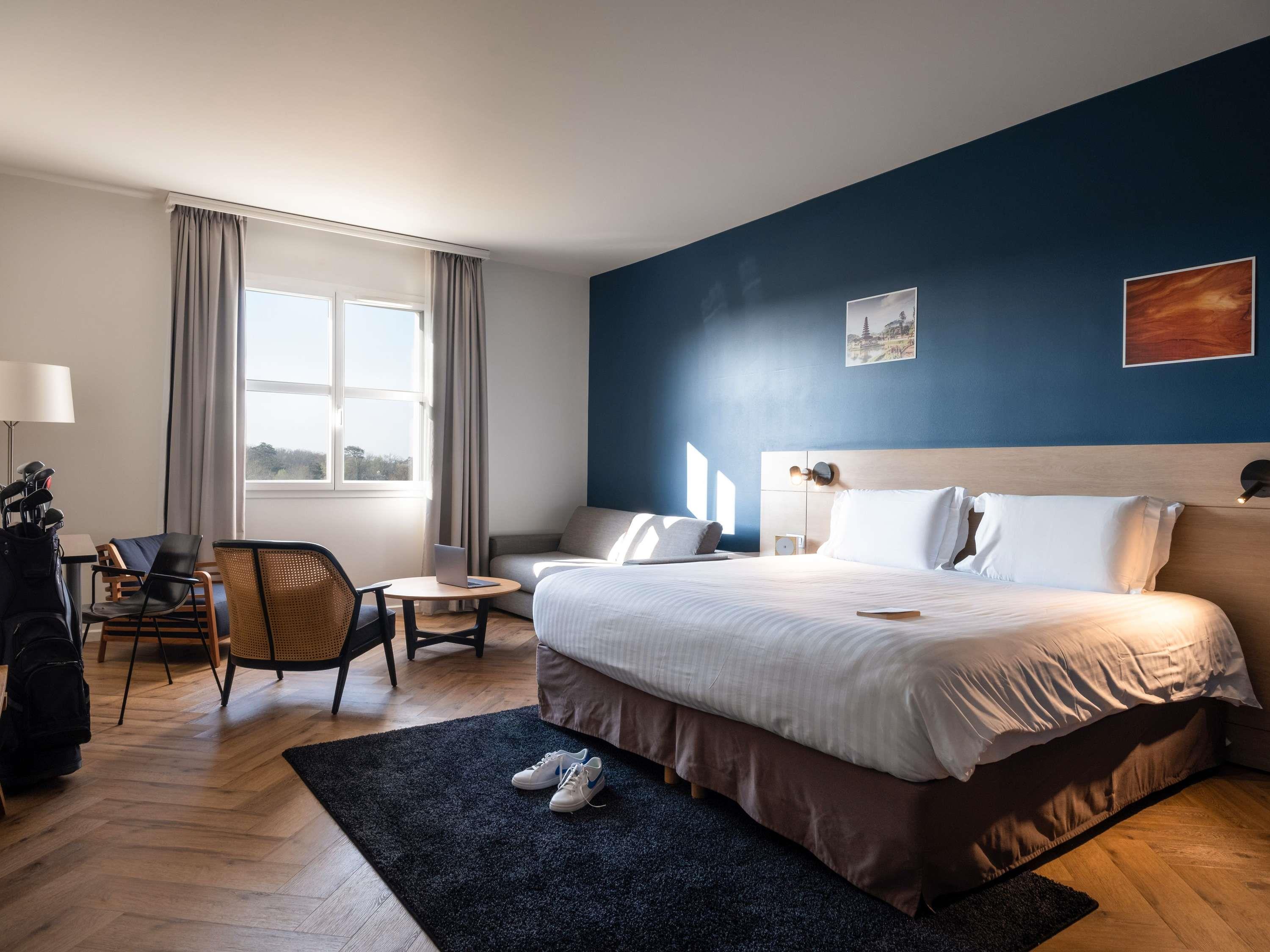 Mercure Chantilly Resort & Conventions Room Type - PRIVILEGE VIEW GOLF & SOFA