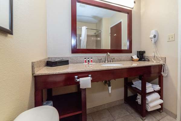  - Baymont Inn & Suites Caddo Valley