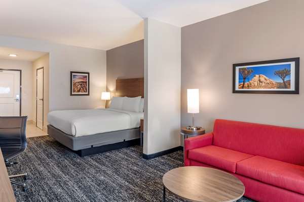 - Best Western Plus Desert View Inn & Suites Cathedral City