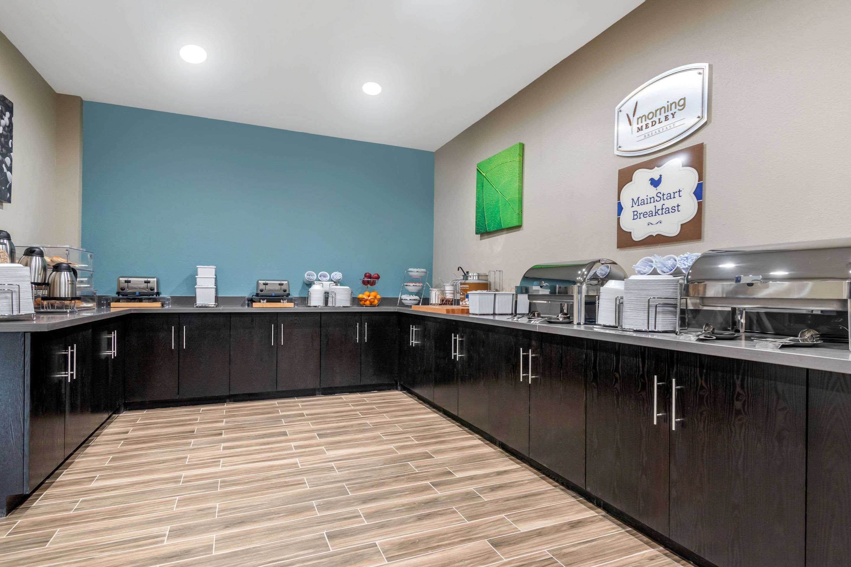 Breakfast area | Sleep Inn & Suites Bricktown - near Medical Center