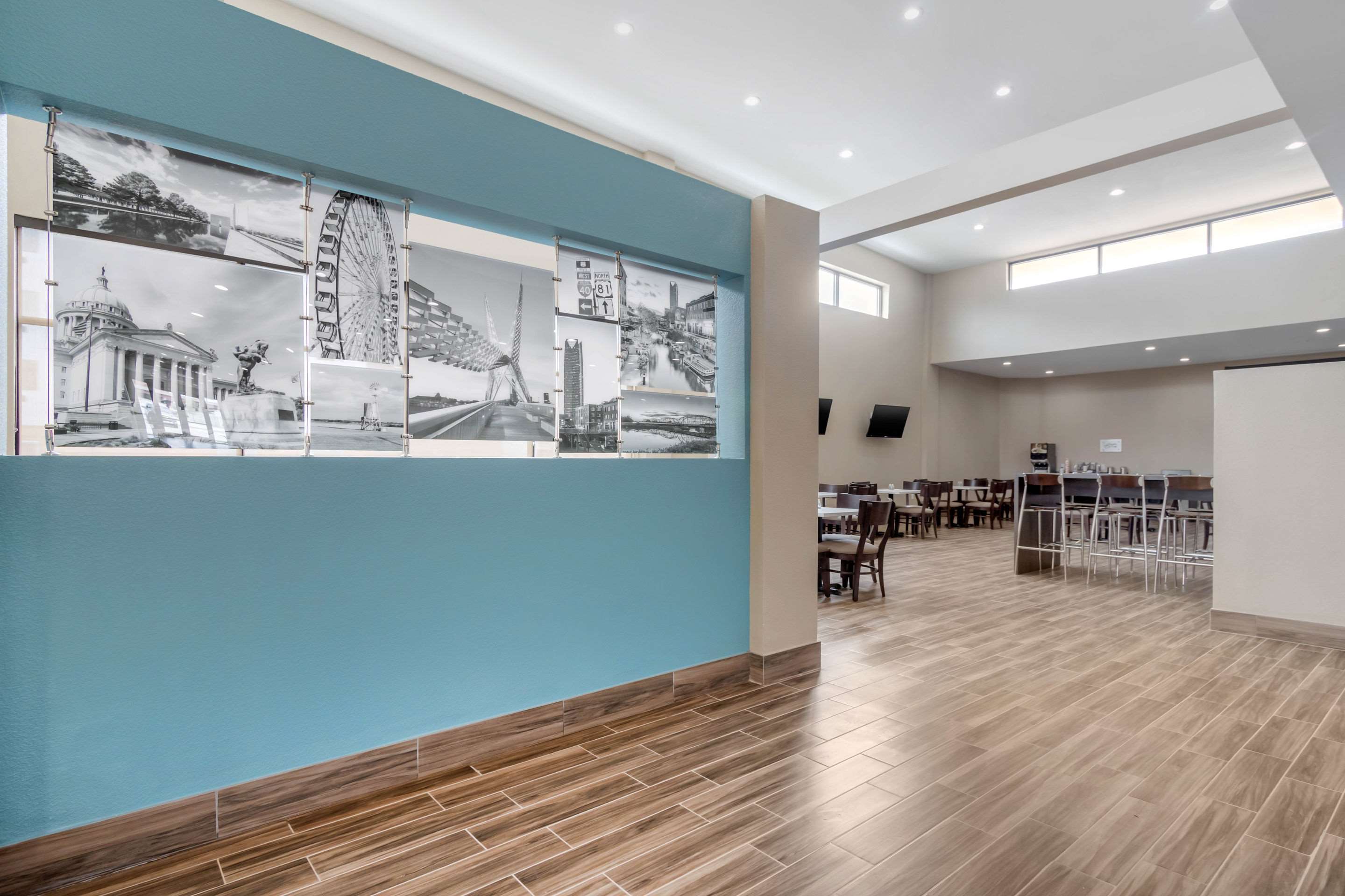 Hotel lobby | MainStay Suites Bricktown - near Medical Center