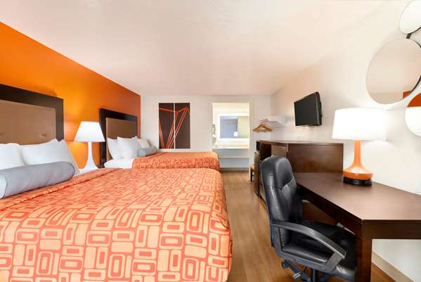  - Howard Johnson Hotel Harrisonburg - I-81, Exit 247