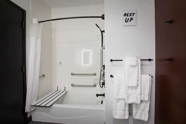  - Tryp by Wyndham Hotel Lawrenceville Pittsburgh