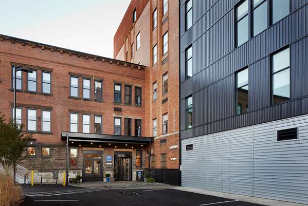 Exterior view - Tryp by Wyndham Hotel Lawrenceville Pittsburgh