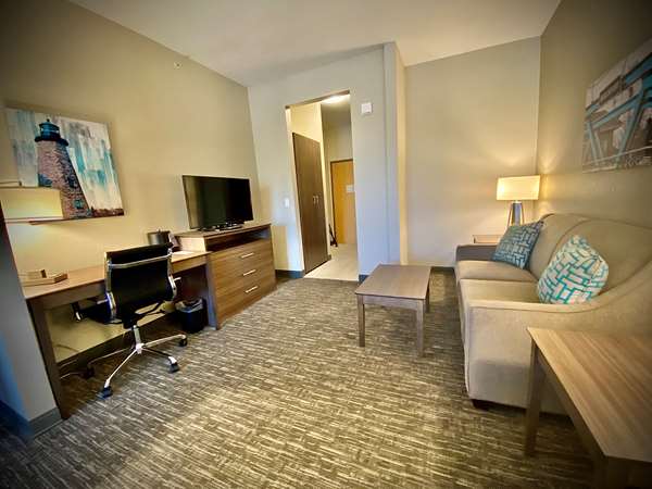  - Best Western Brockport Inn & Suites