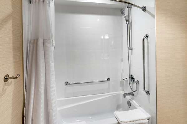  - Quality Inn Centreville Montreal