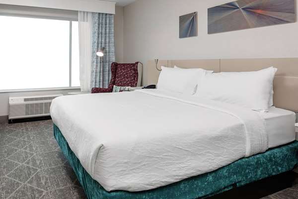  - Hilton Garden Inn Downtown Colorado Springs - I-25, Exit 142