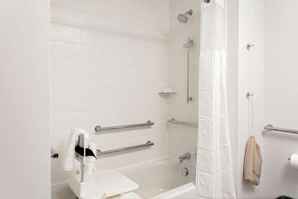  - Hilton Garden Inn Downtown Colorado Springs - I-25, Exit 142