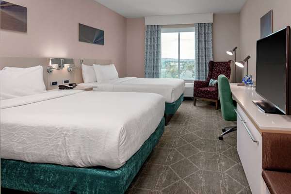  - Hilton Garden Inn Downtown Colorado Springs - I-25, Exit 142
