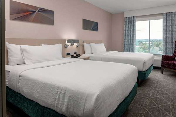  - Hilton Garden Inn Downtown Colorado Springs - I-25, Exit 142