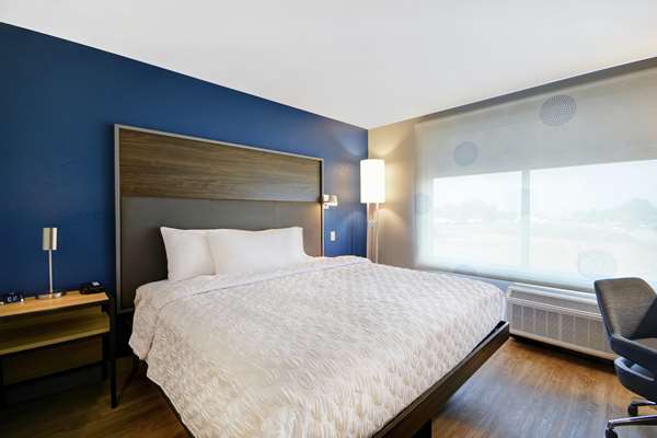  - Tru by Hilton Fairborn - I-675, Exit 15