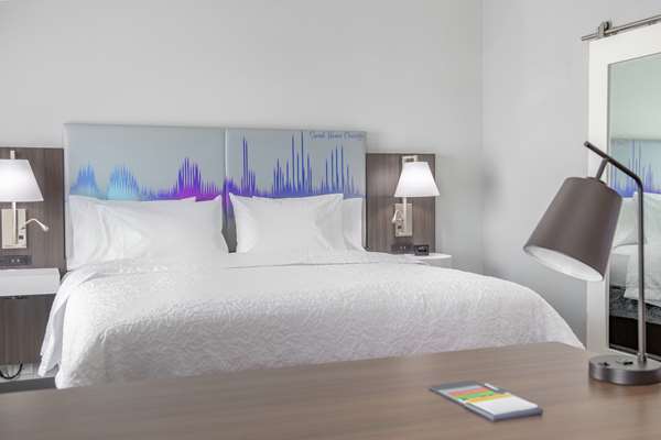  - Hampton Inn Bridgeview