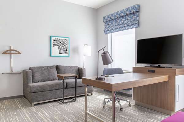  - Hampton Inn Bridgeview