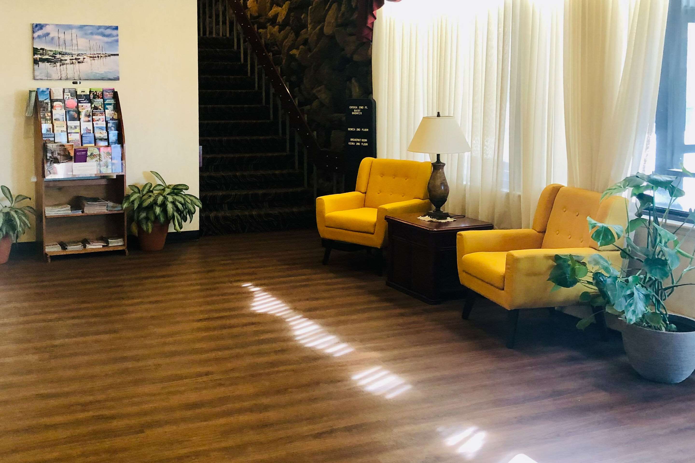 Lobby | Quality Inn