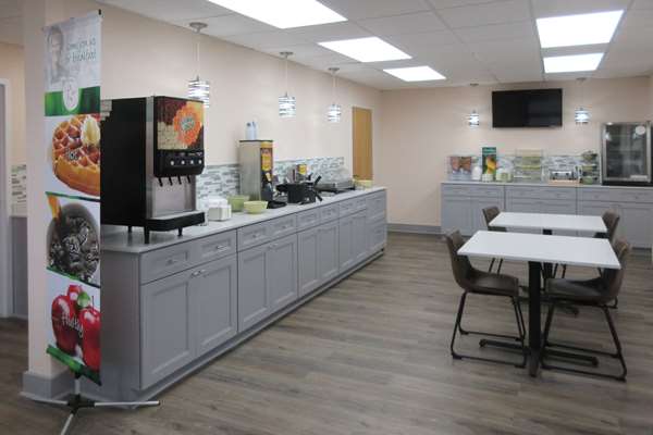 Amenities - Quality Inn & Suites Lake City
