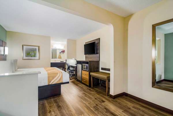  - Quality Inn & Suites Lake City