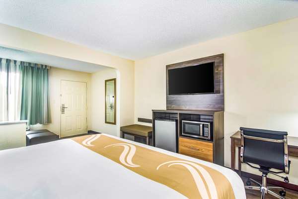 Suite - Quality Inn & Suites Lake City