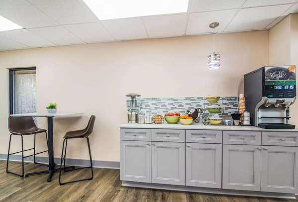 Amenities - Quality Inn & Suites Lake City