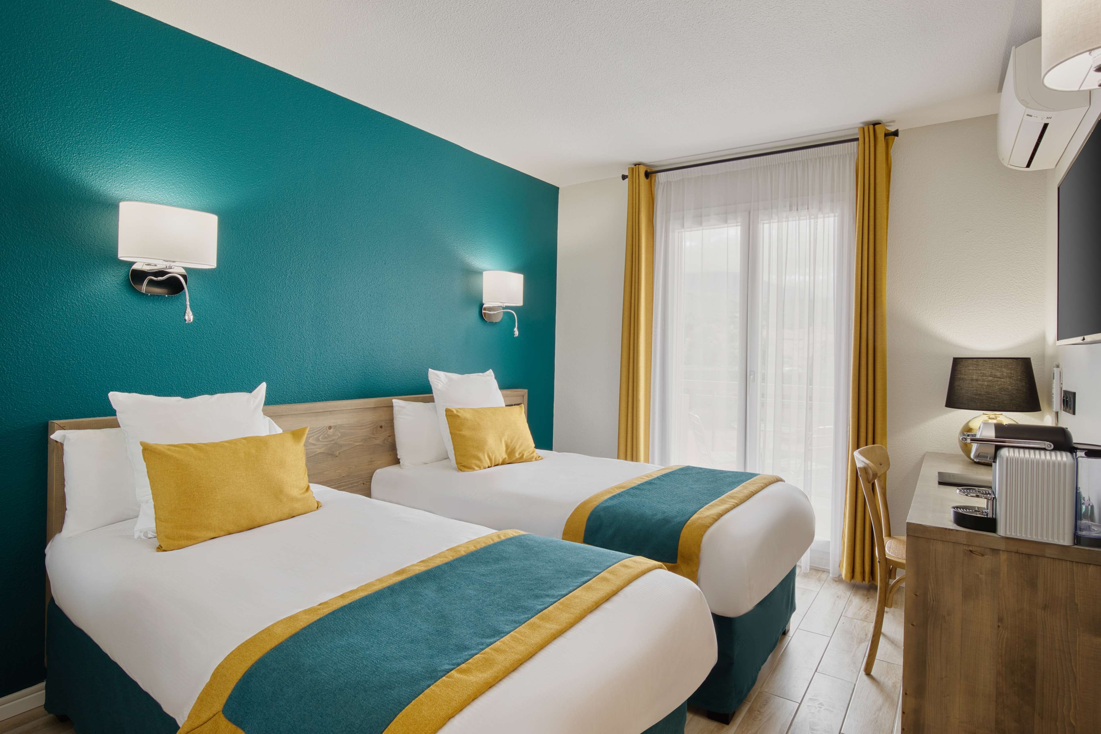 Best Western Le Vauban - Tap to explore photos