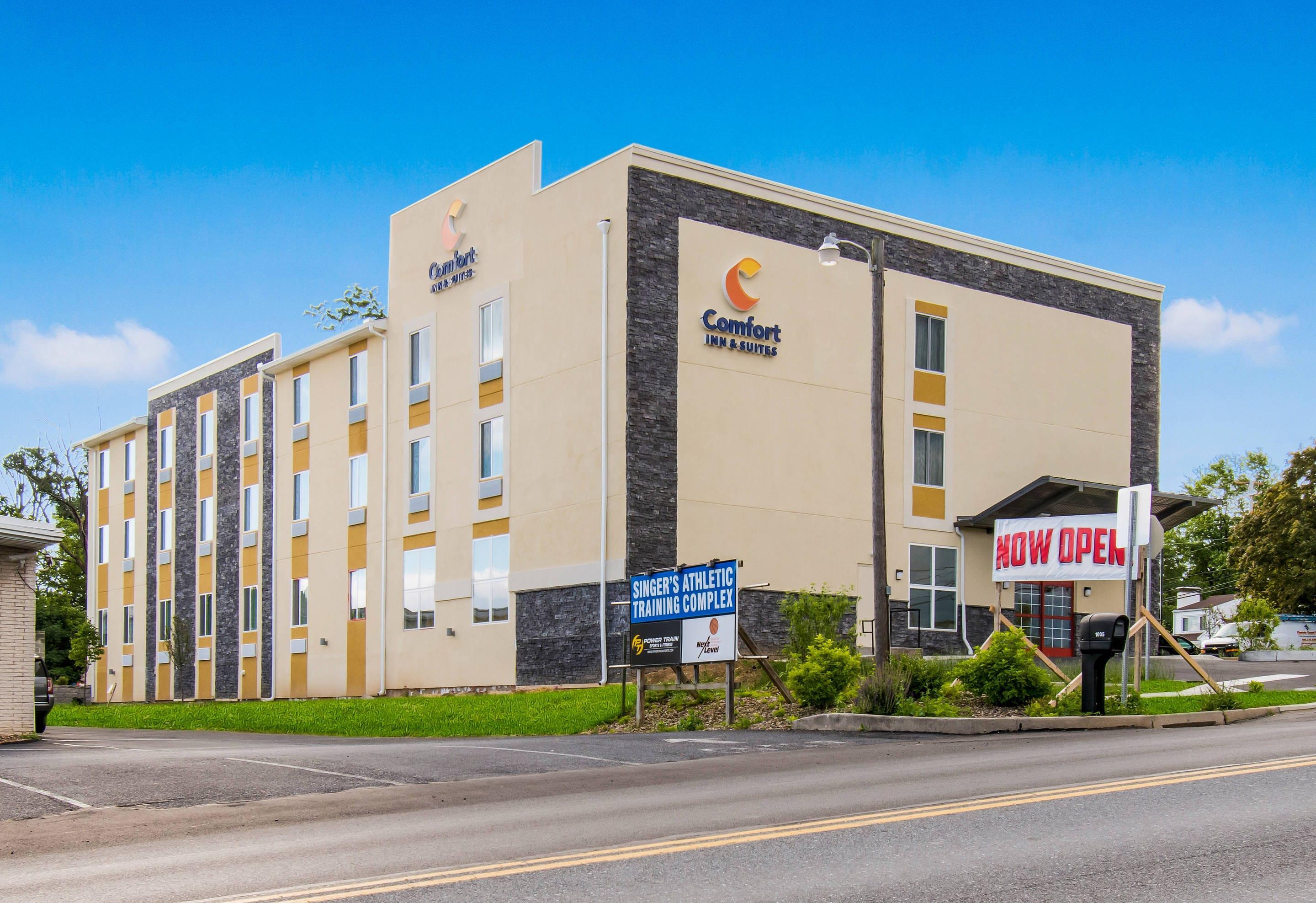 Hotel exterior | Comfort Inn & Suites Harrisburg - Hershey West