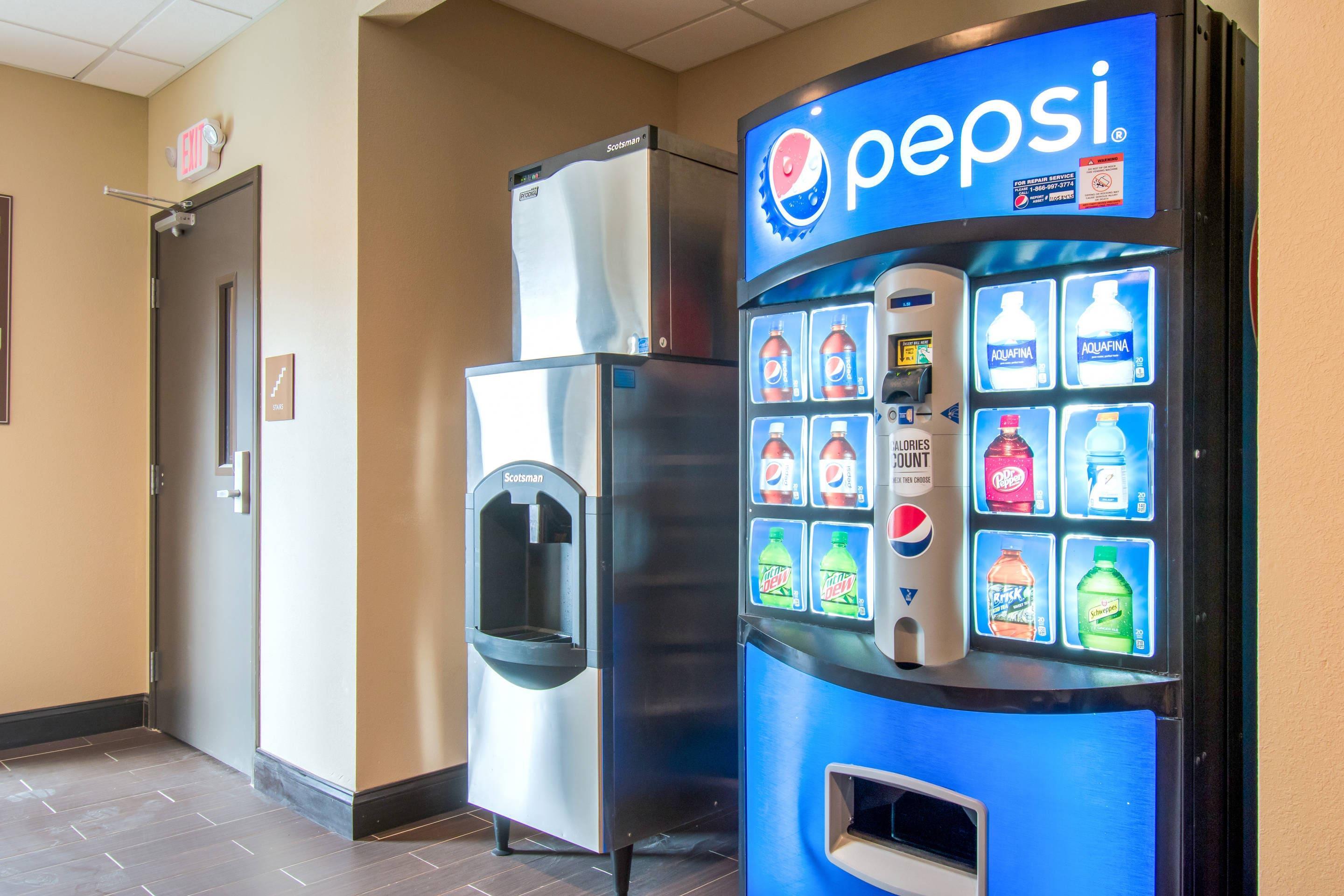 Hotel vending area | Comfort Inn & Suites Harrisburg - Hershey West