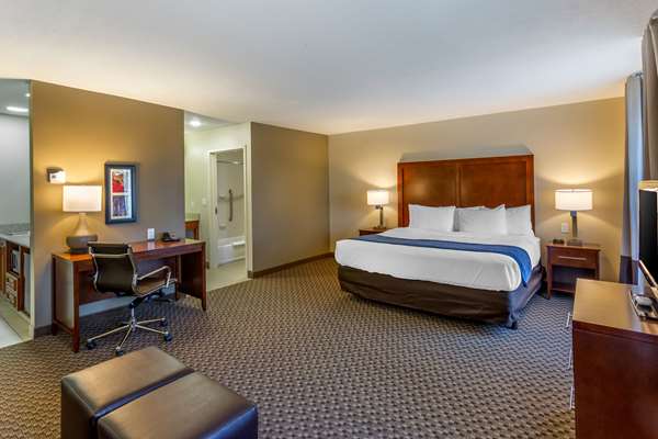 Suite - Comfort Inn Logan