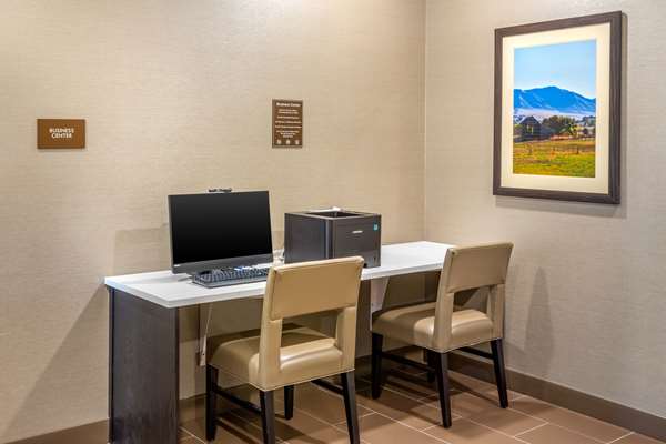 Conference Area - Comfort Inn Logan