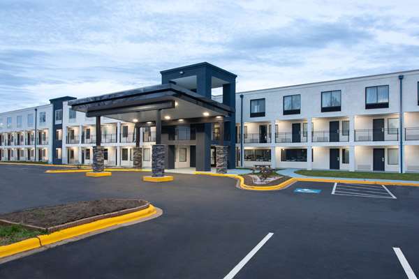 Exterior view - Baymont Inn & Suites Charlotte - I-85, Exit 41