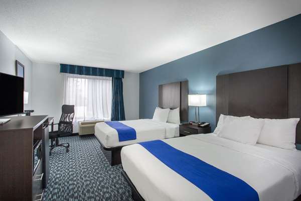 Suite - Baymont Inn & Suites Charlotte - I-85, Exit 41