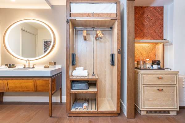  - Canopy by Hilton Hotel Embassy Row DC