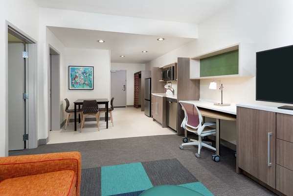  - Home2 Suites by Hilton Near UCF Orlando